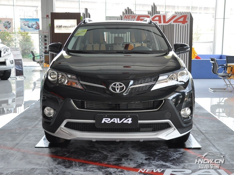 2013款一汽丰田RAV4 外观