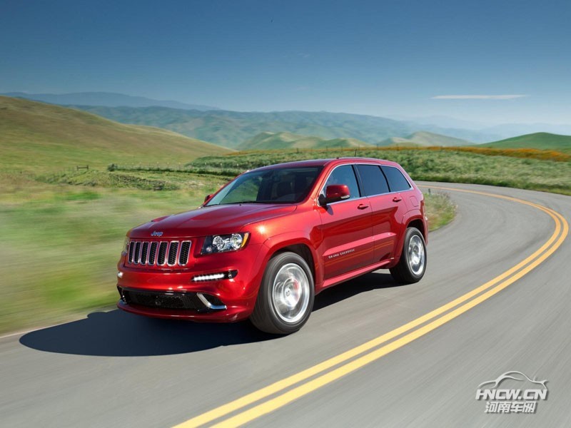 2012款吉普大切诺基 SRT8 外观