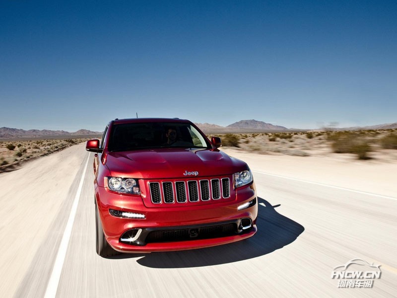 2012款吉普大切诺基 SRT8 外观