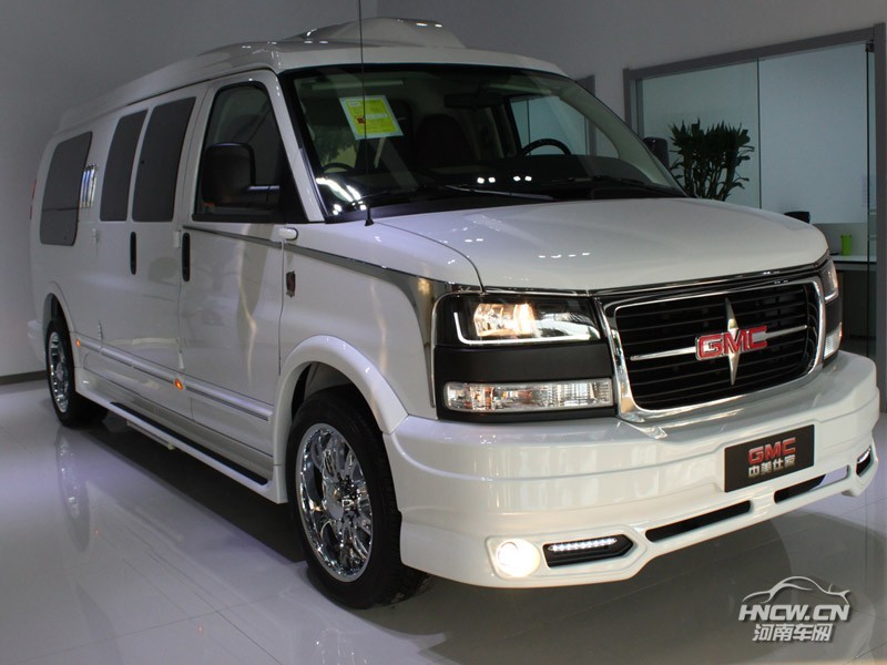 GMC Savana 200S运动版 外观