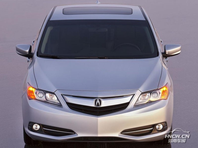2013款讴歌ILX 外观