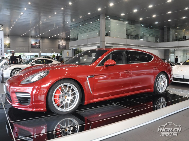 2014款保时捷 Panamera 外观