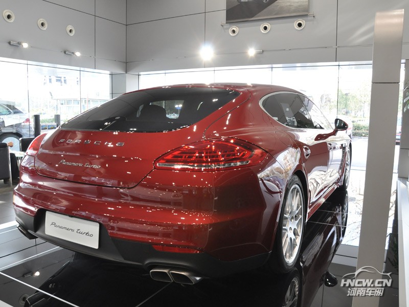 2014款保时捷 Panamera 外观