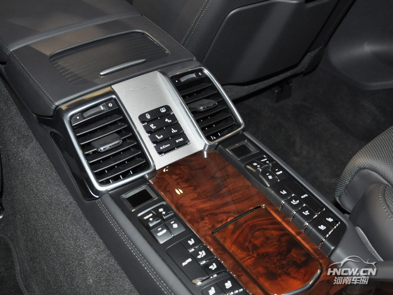 2014款保时捷 Panamera 内饰