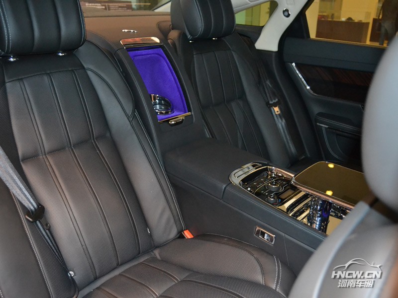 2014款捷豹XJ 内饰