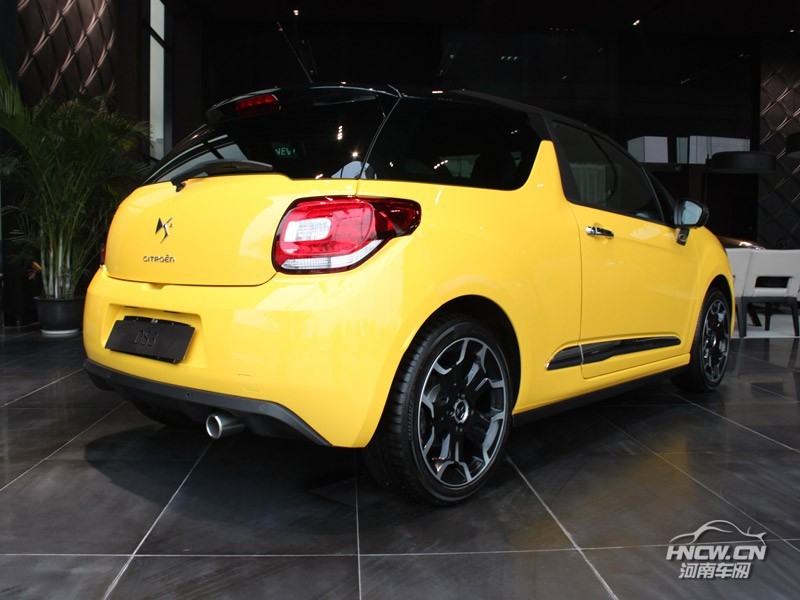 2012款 DS3 外观