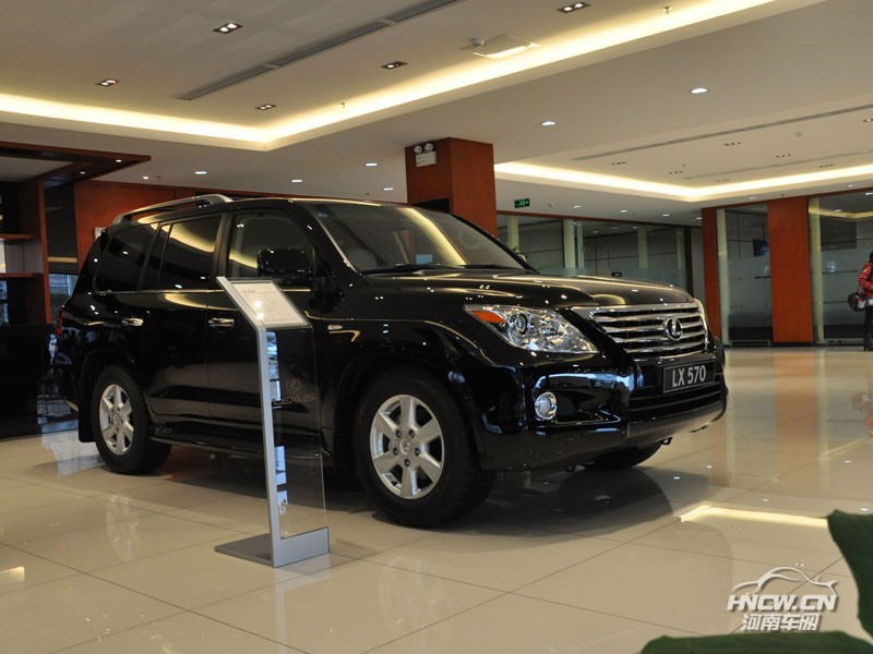 2011款雷克萨斯LX570 外观