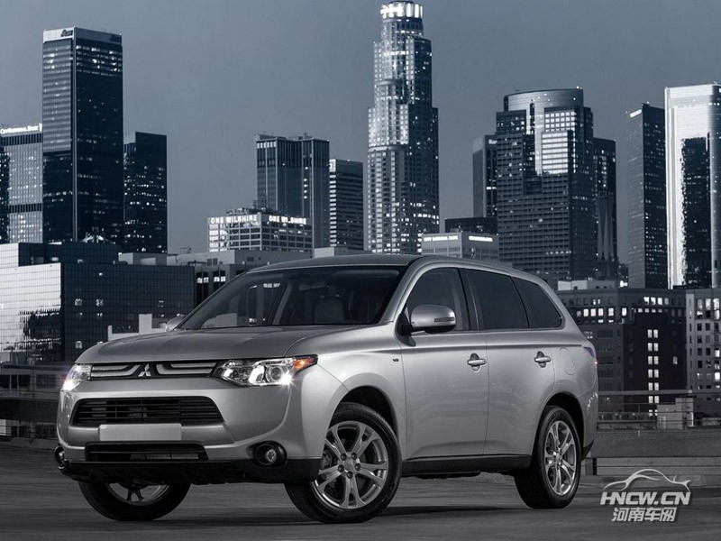 2014款三菱OUTLANDER 外观