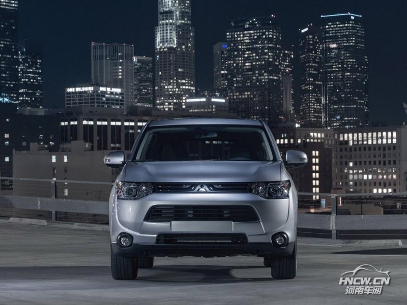 2014款三菱OUTLANDER 外观