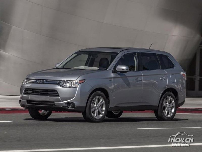 2014款三菱OUTLANDER 外观