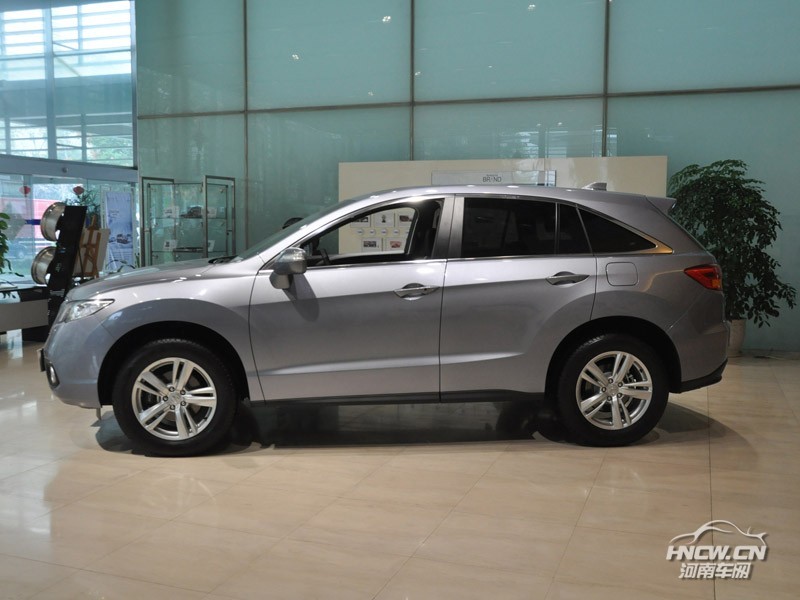 2012款 RDX 外观