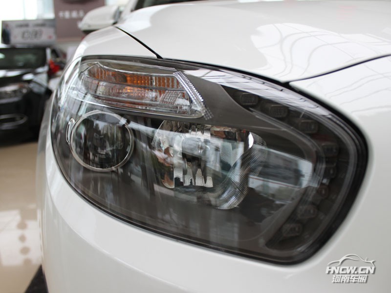 2012款华晨中华H530 其它