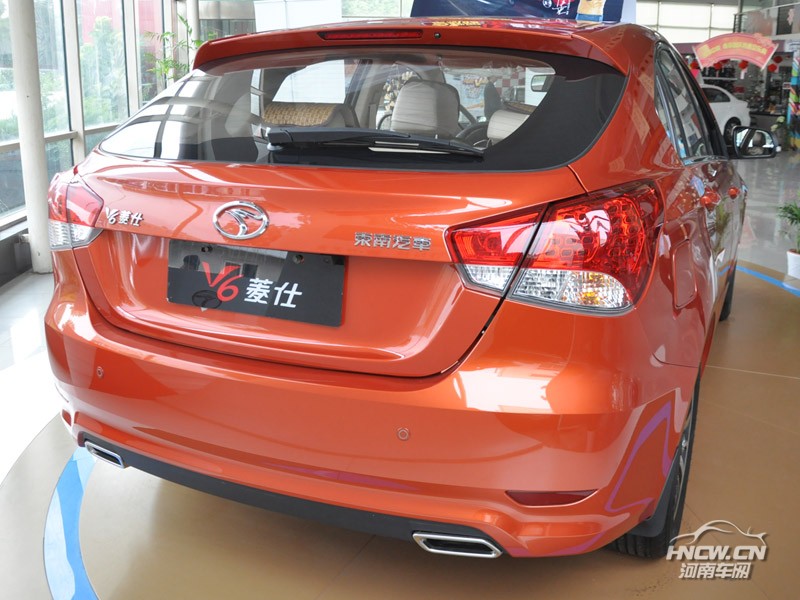 2013款东南 V6菱仕 外观
