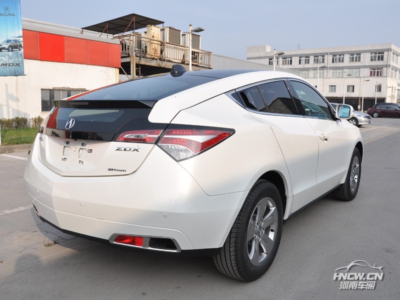 2012款讴歌ZDX 外观