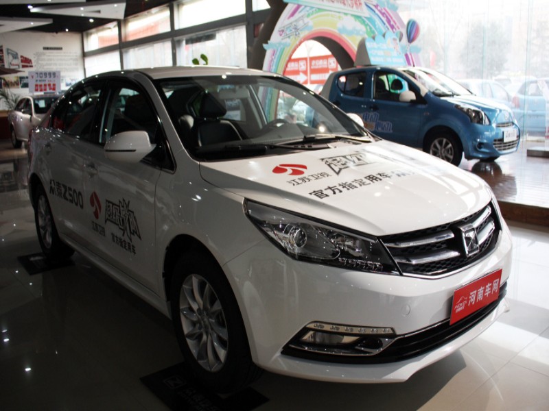 2014款 众泰Z500 外观