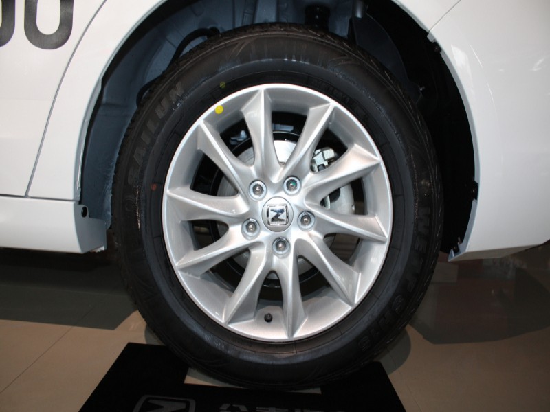 2014款 众泰Z500 其它