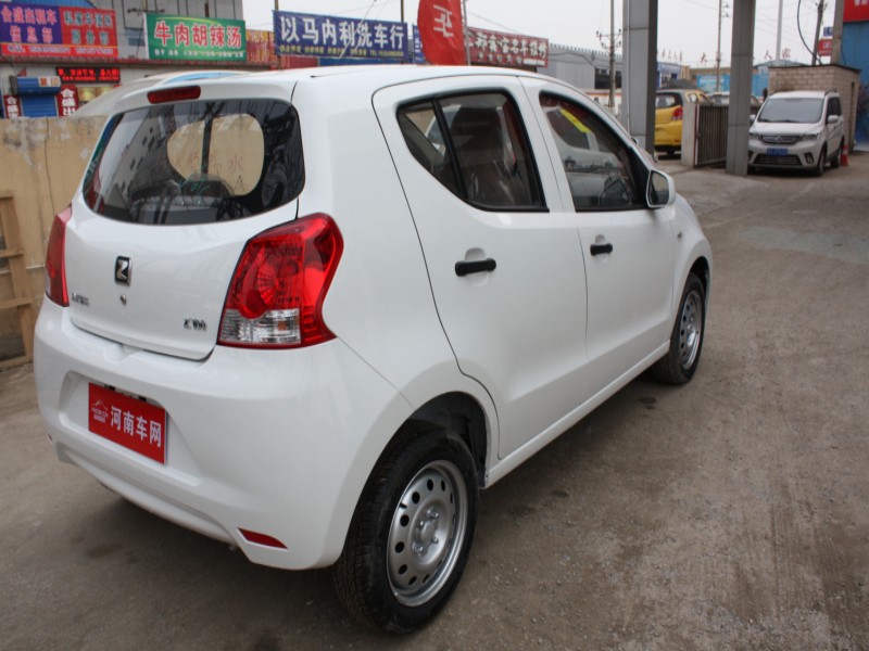 2012款众泰Z100 外观