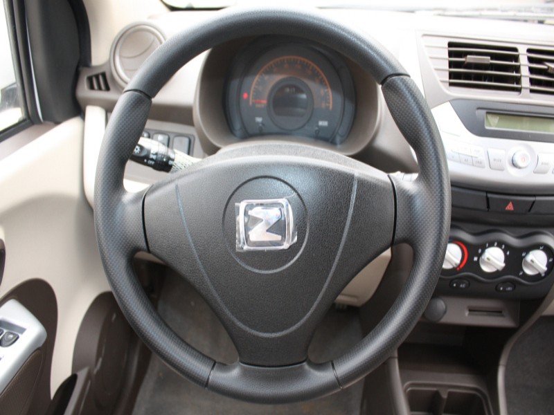 2012款众泰Z100 中控台