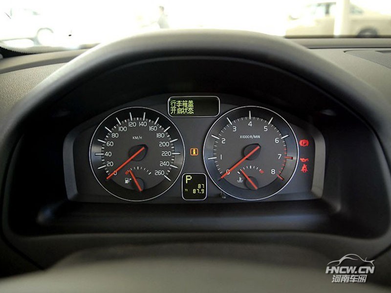 2010款沃尔沃C70 中控