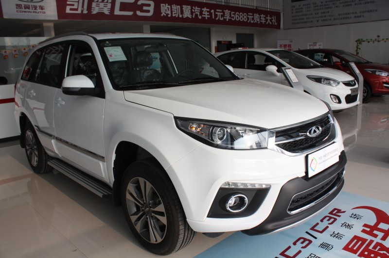 2015款瑞虎3 外观