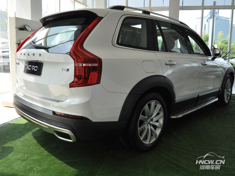 2015款 进口沃尔沃 XC90 外观