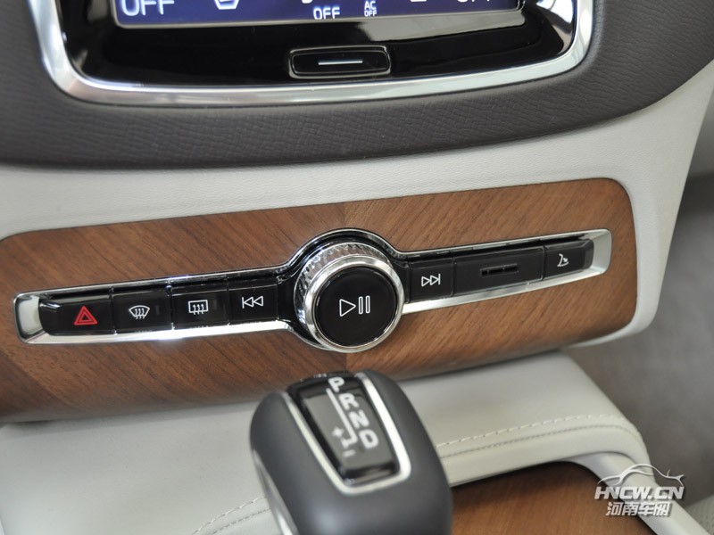 2015款 进口沃尔沃 XC90 中控