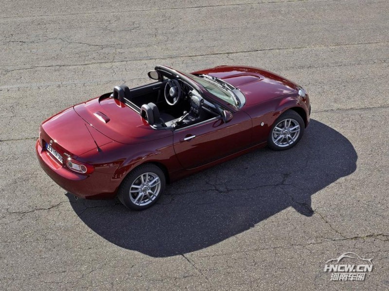 2013款马自达MX-5 外观