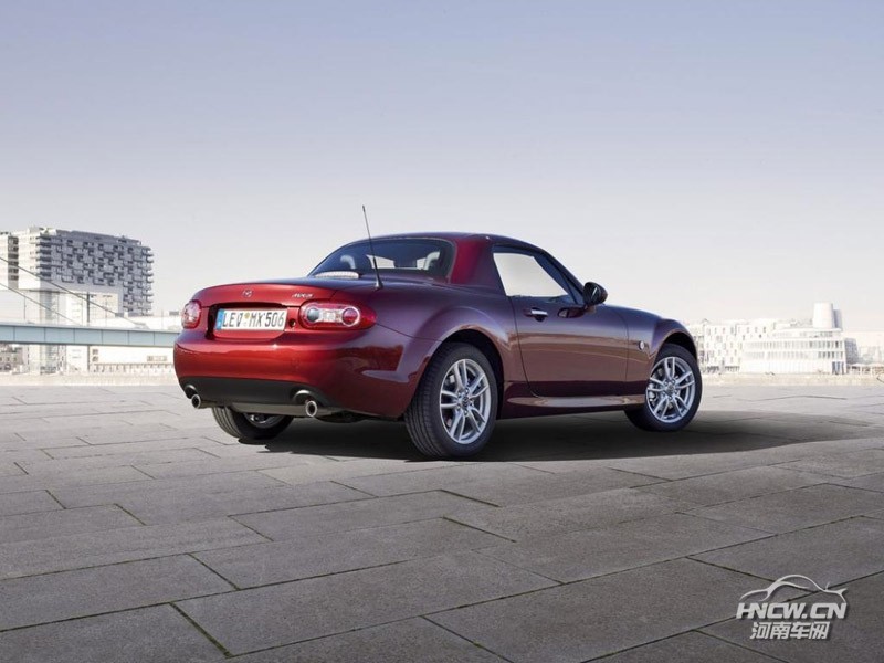 2013款马自达MX-5 外观