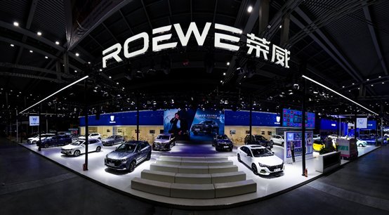 C:\Users\admin\Desktop\0721粤港澳车展\全景.jpg