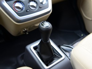 启腾M70 2014款 1.2L进取型LJ469Q-AE2