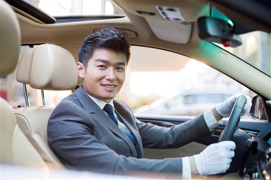 C:\Users\wanglin3\Desktop\曹操专车\曹操专车图片\租图3.jpg