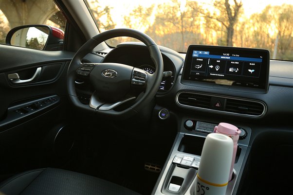 D:\Evision\hyundai\官方产品资料\Osc EV\2.产品图片视频\稿件专用\3K4A5756 - 副本.jpg