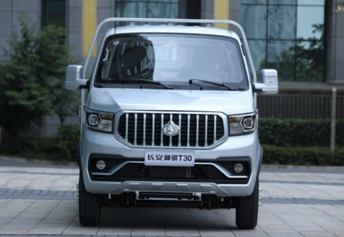 郑州消费者智享升级智能小卡新典范神骐T30将上市-图2