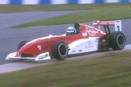 ../Downloads/kimi-raikkonen-raced-this-formula-renault-in-2000-now-it-can-be-yours-photo-gallery_3.jpg