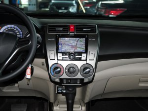 http://car0.autoimg.cn/carnews/spec/11933/300x225_0_q87_201207031805588314178.jpg