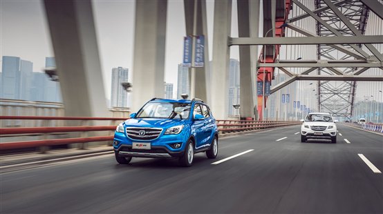 http://www.changan.com.cn/car/cs35/images/9.jpg