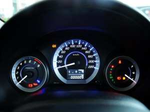 http://car0.autoimg.cn/carnews/spec/11933/300x225_0_q87_201207031806209054178.jpg
