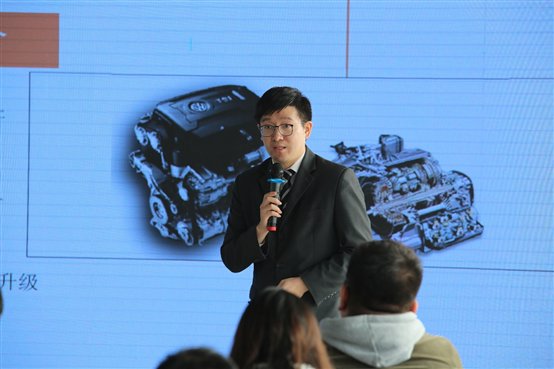 C:\Users\张旭\Desktop\11.13 新帕萨特对比试驾（越无止境）\J35A4161.JPG