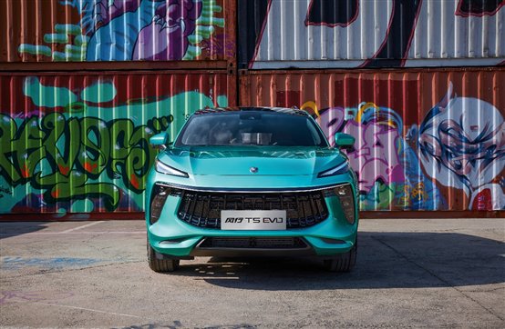 E:\风行T5 EVO街拍美图\风行T5 EVO街拍美图\微信图片_20201125183825.jpg