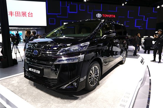 Macintosh HD:Users:wangyang:Desktop:上海车展pic:威尔法45度.jpg