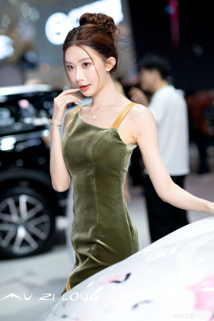 52dcb2f0gy1iaeegvtt7nj248w6dc1l1.jpg