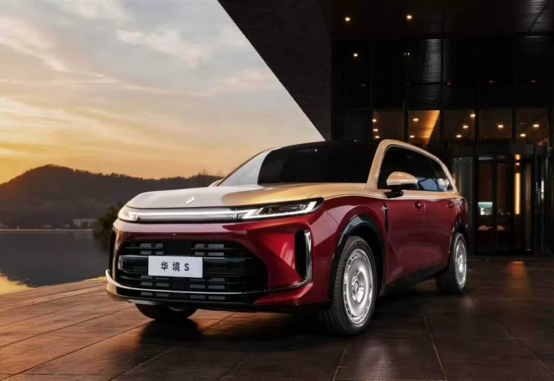 五菱 × 华为合作新车华境 S 大六座 SUV 通过 C-NCAP 安全测试验证